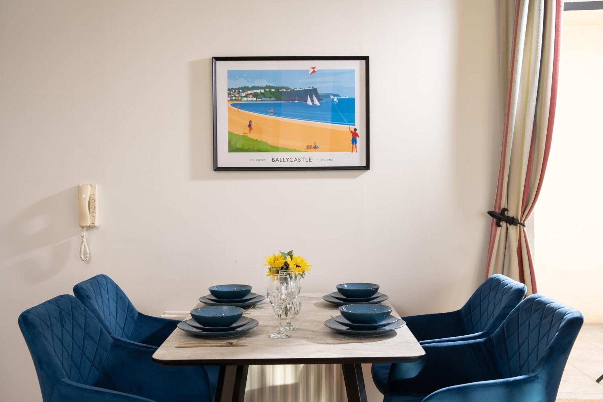River Side Apartment, City Centre - Beautiful View And Free Parking! Belfast Esterno foto