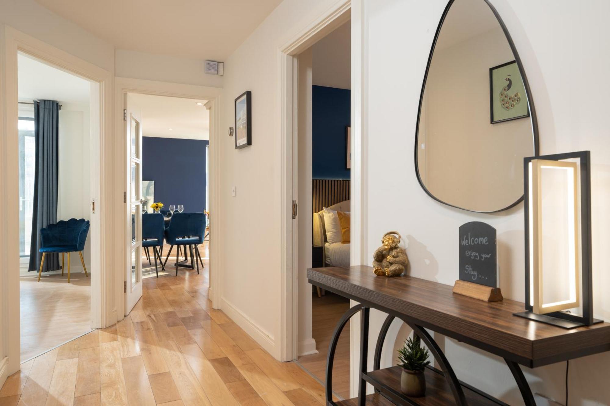 River Side Apartment, City Centre - Beautiful View And Free Parking! Belfast Esterno foto